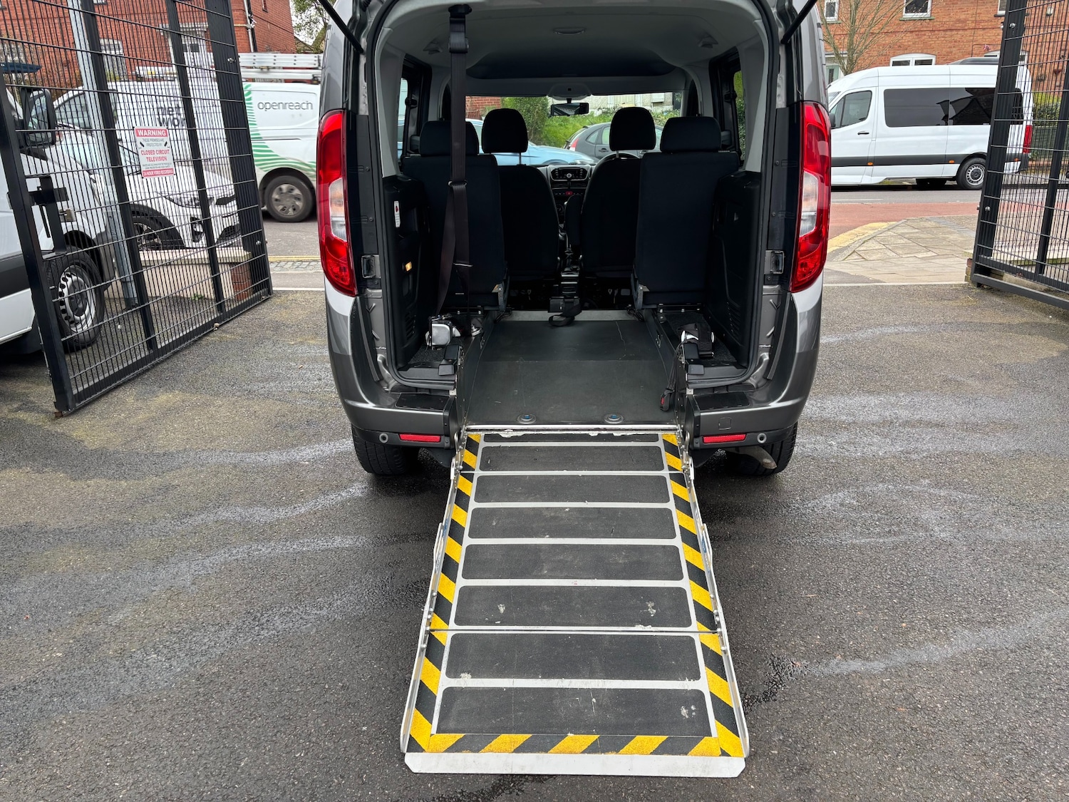 Used Fiat Doblo 2017 for sale - 77979079: Photo 1