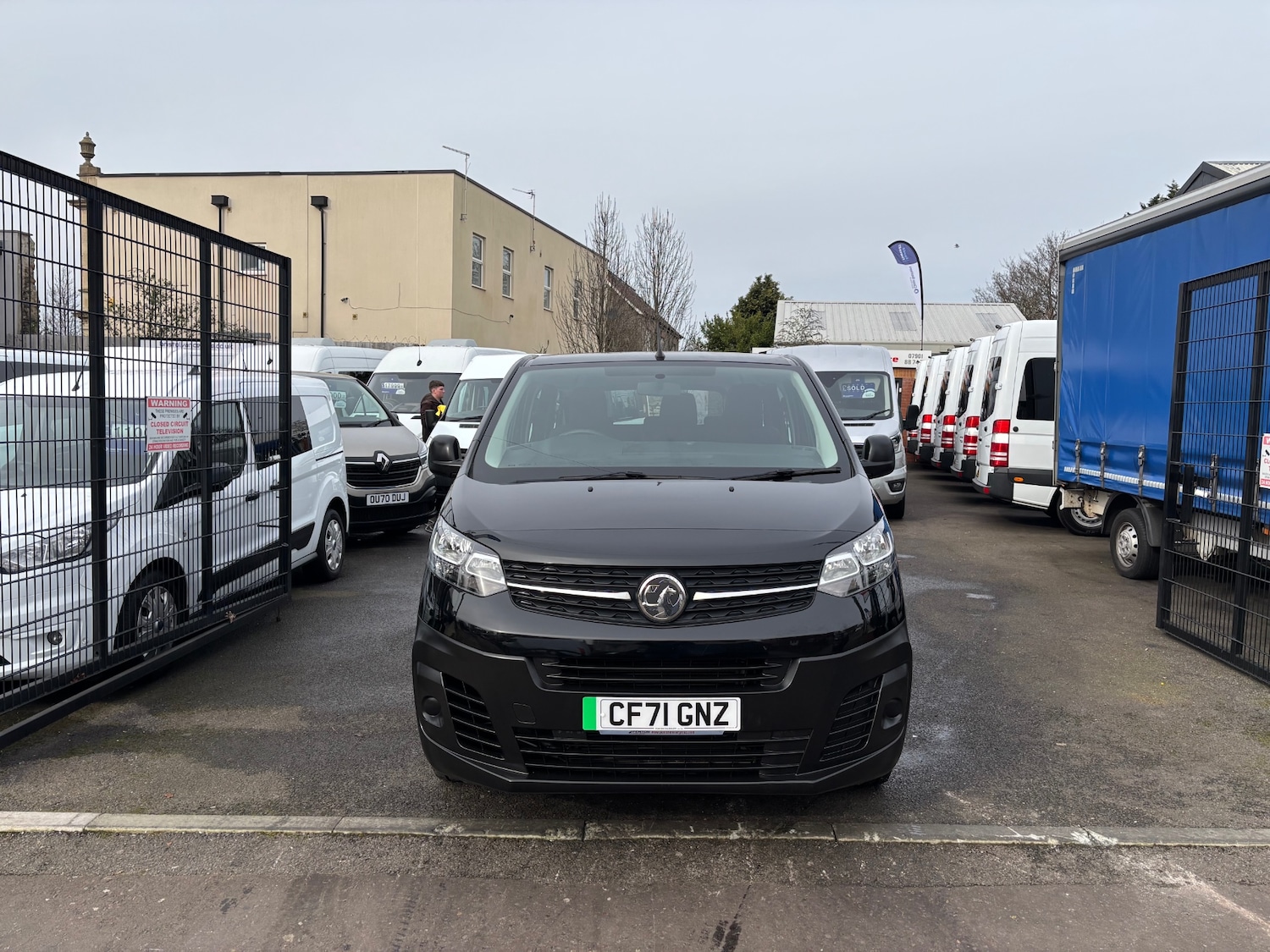 Used Vauxhall Vivaro Life 2021 for sale - 77592003: Photo 2