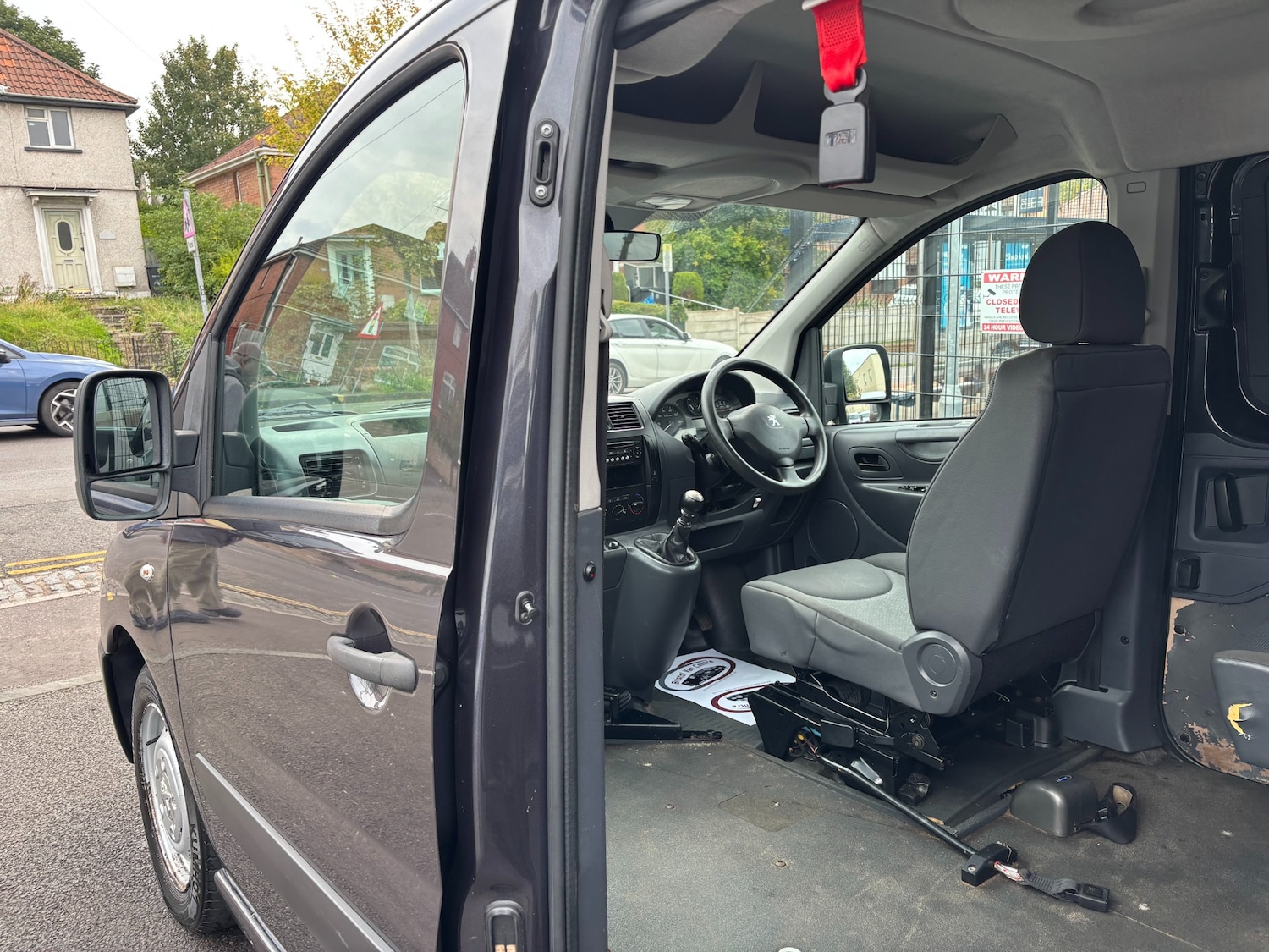 Used Peugeot Expert Tepee 2015 for sale - 76096651: Photo 14