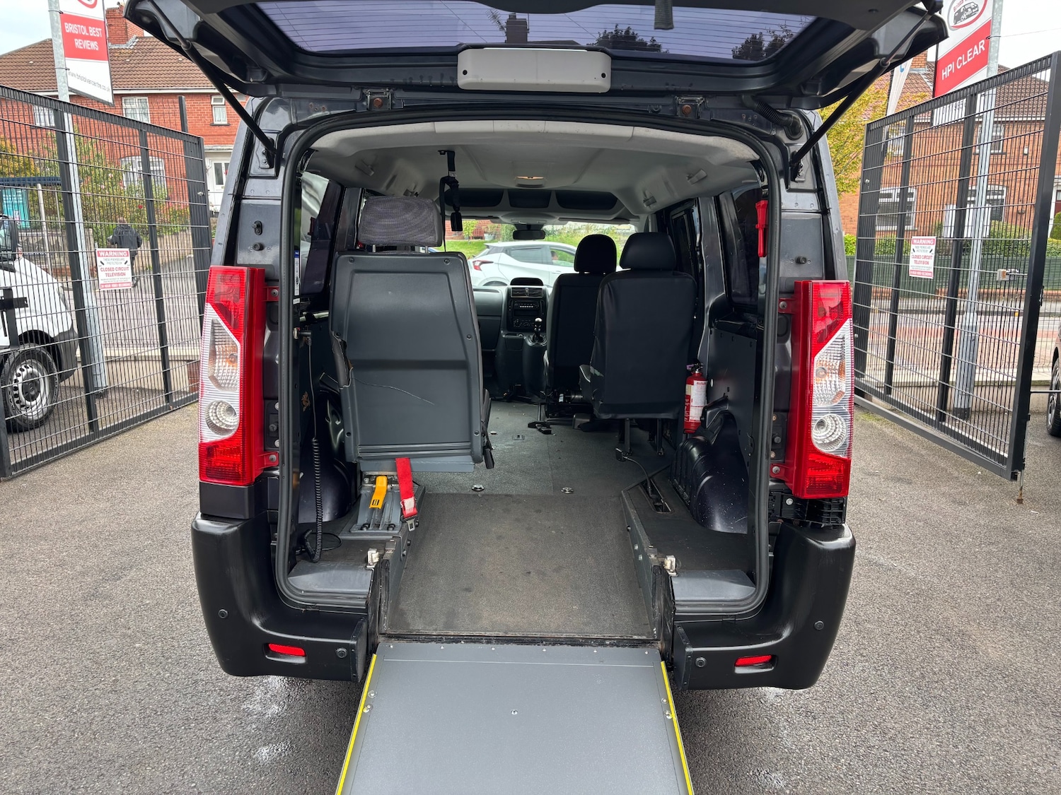 Used Peugeot Expert Tepee 2015 for sale - 76096651: Photo 24