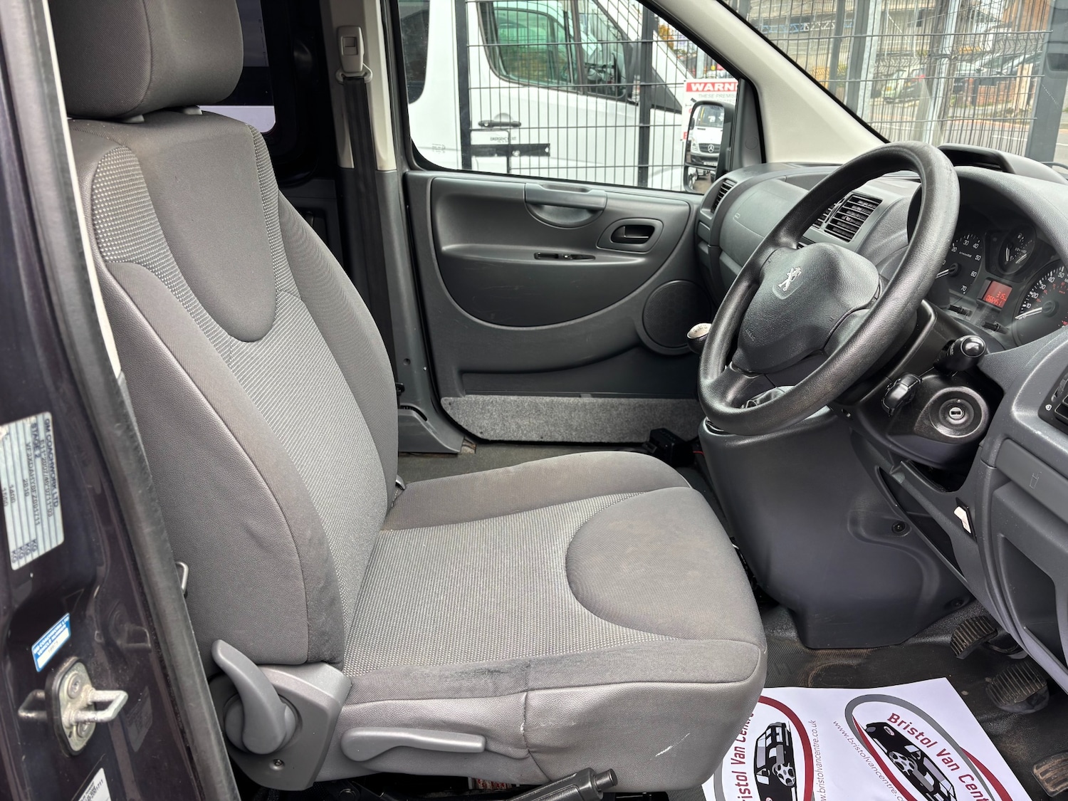 Used Peugeot Expert Tepee 2015 for sale - 76096651: Photo 9