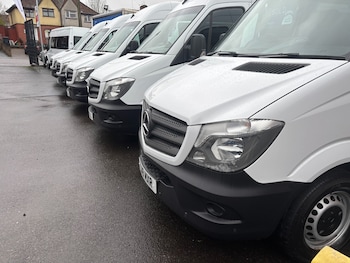 Used Mercedes-Benz Sprinter 2018 for sale - 77701601: Photo