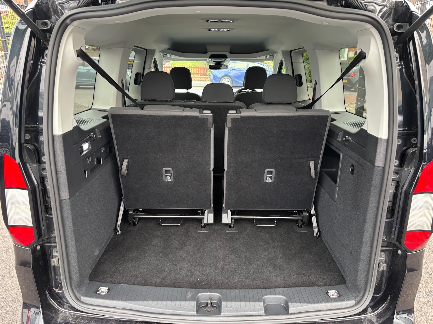 Vehicle 35