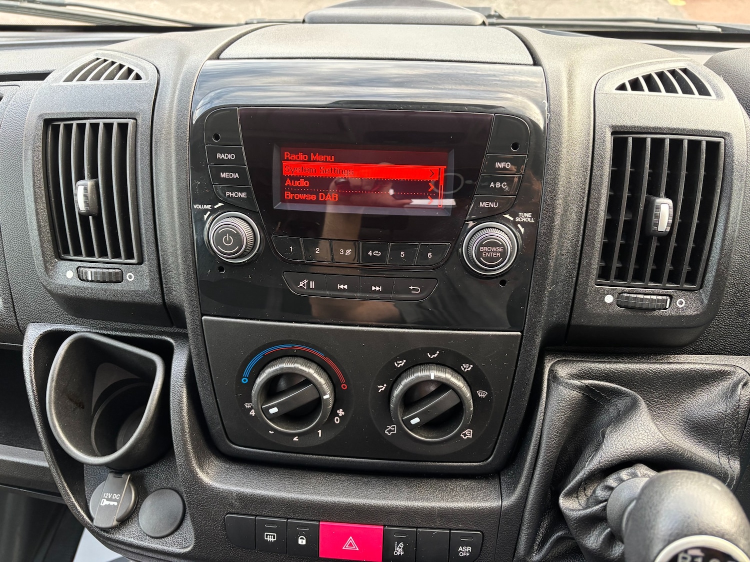 Used Peugeot Boxer 2015 for sale - 76106278: Photo 18
