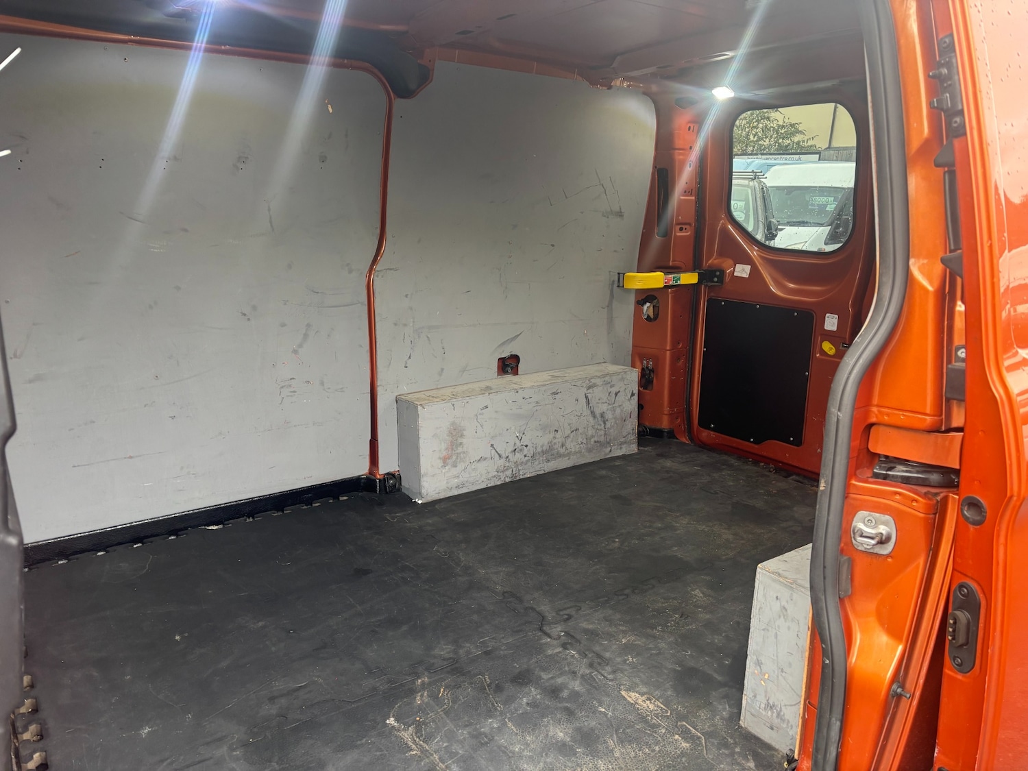 Used Ford Transit Custom 2020 for sale - 76525944: Photo 23