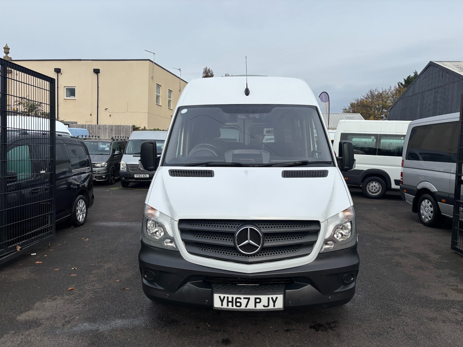 Used Mercedes-Benz Sprinter 2017 for sale - 76418670: Photo 2