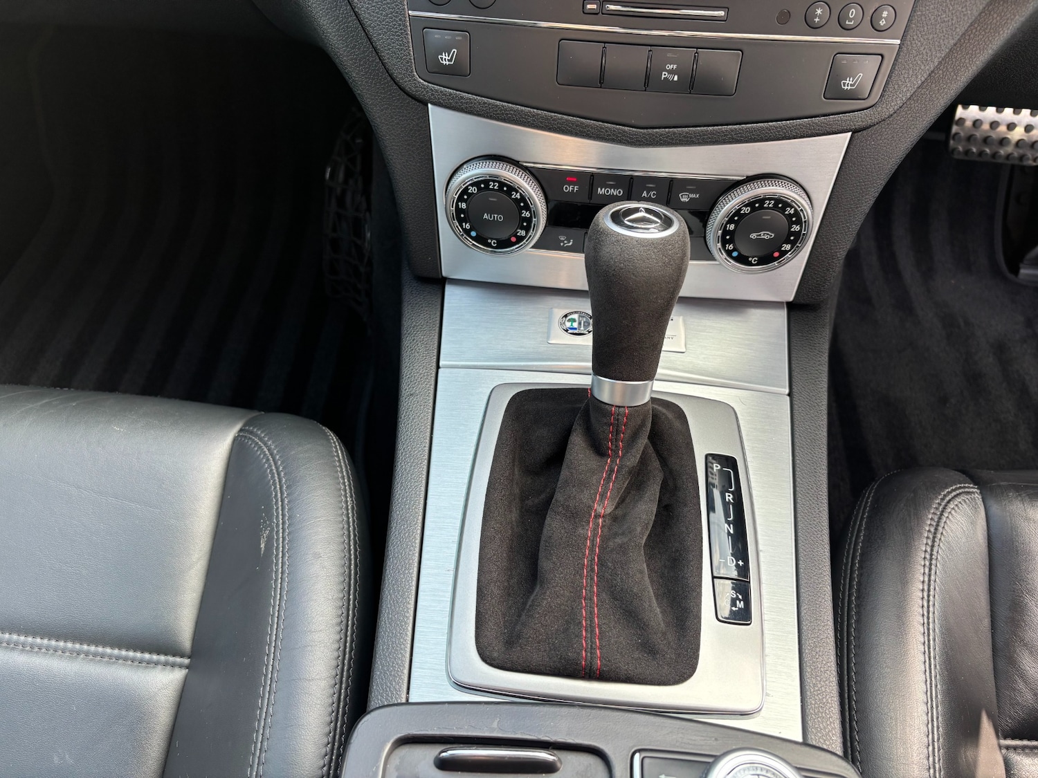 Used Mercedes-Benz C-Class 2008 for sale - 76008409: Photo 21