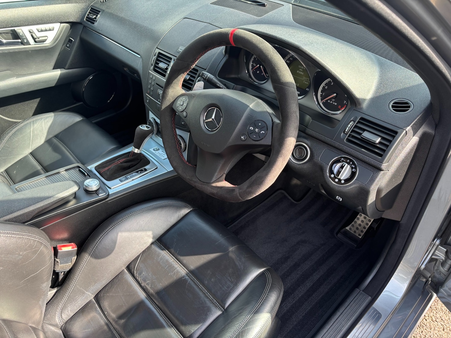 Used Mercedes-Benz C-Class 2008 for sale - 76008409: Photo 8