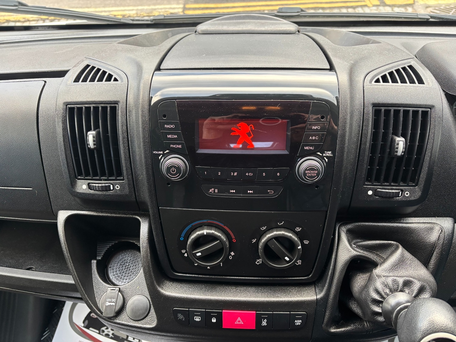 Used Peugeot Boxer 2018 for sale - 77590673: Photo 14