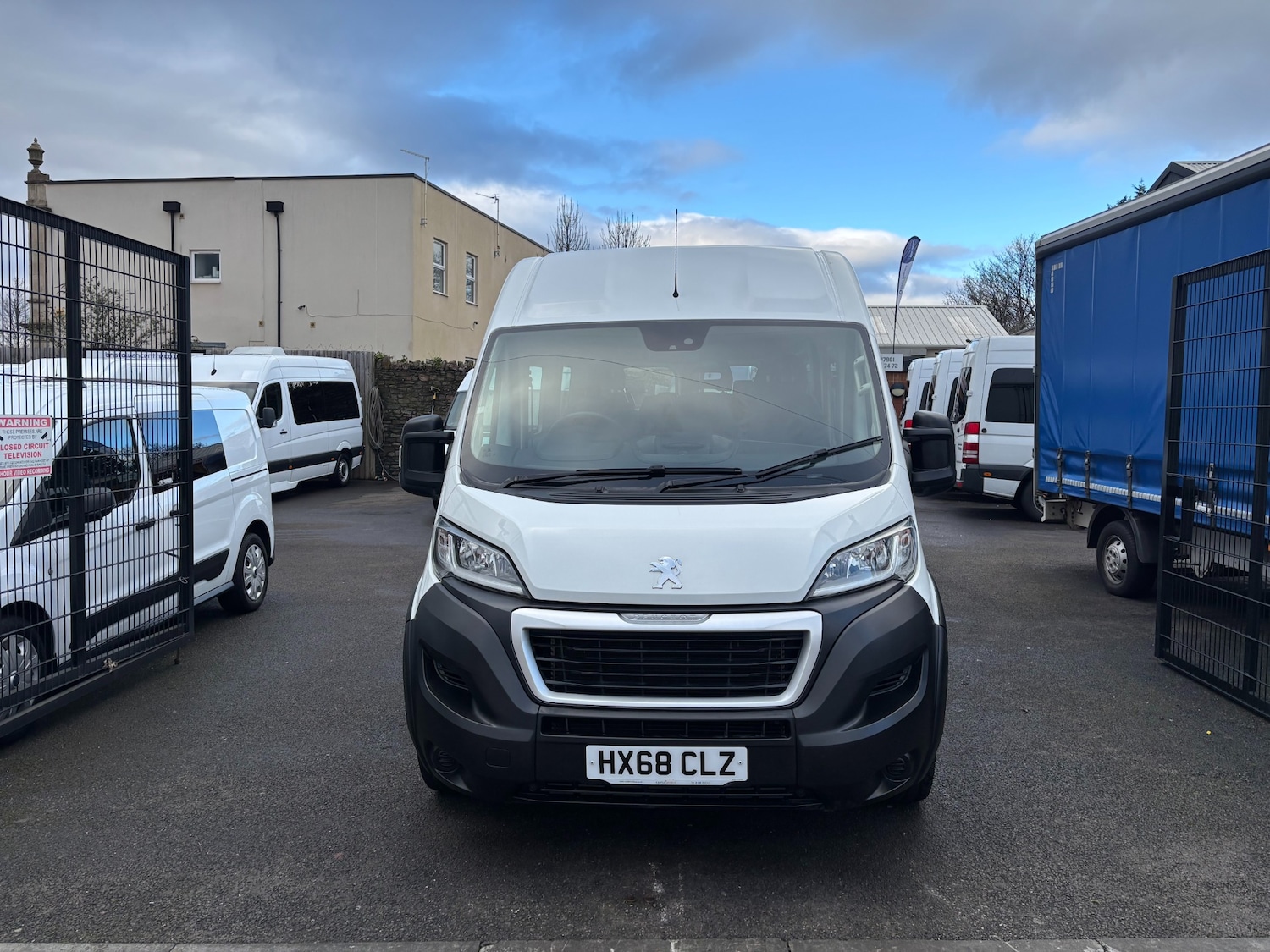 Used Peugeot Boxer 2018 for sale - 77590673: Photo 2