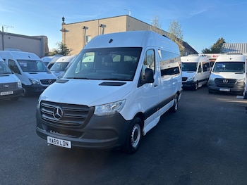 Used Mercedes-Benz Sprinter 2019 for sale - 77979116: Photo