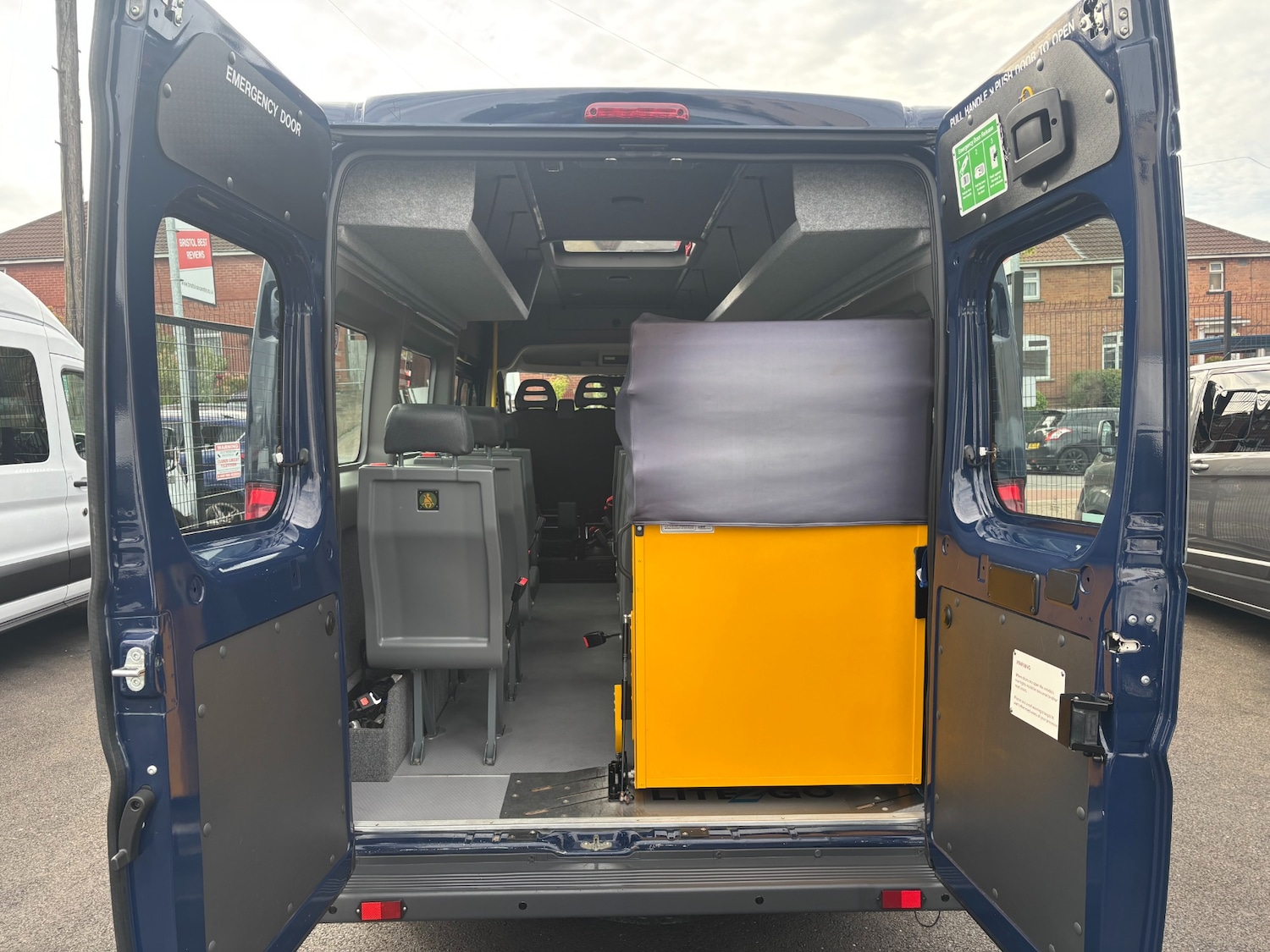 Vehicle 33