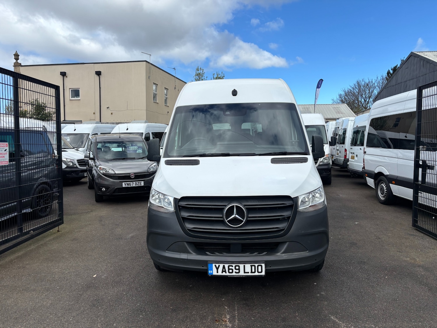 Used Mercedes-Benz Sprinter 2019 for sale - 78053256: Photo 2