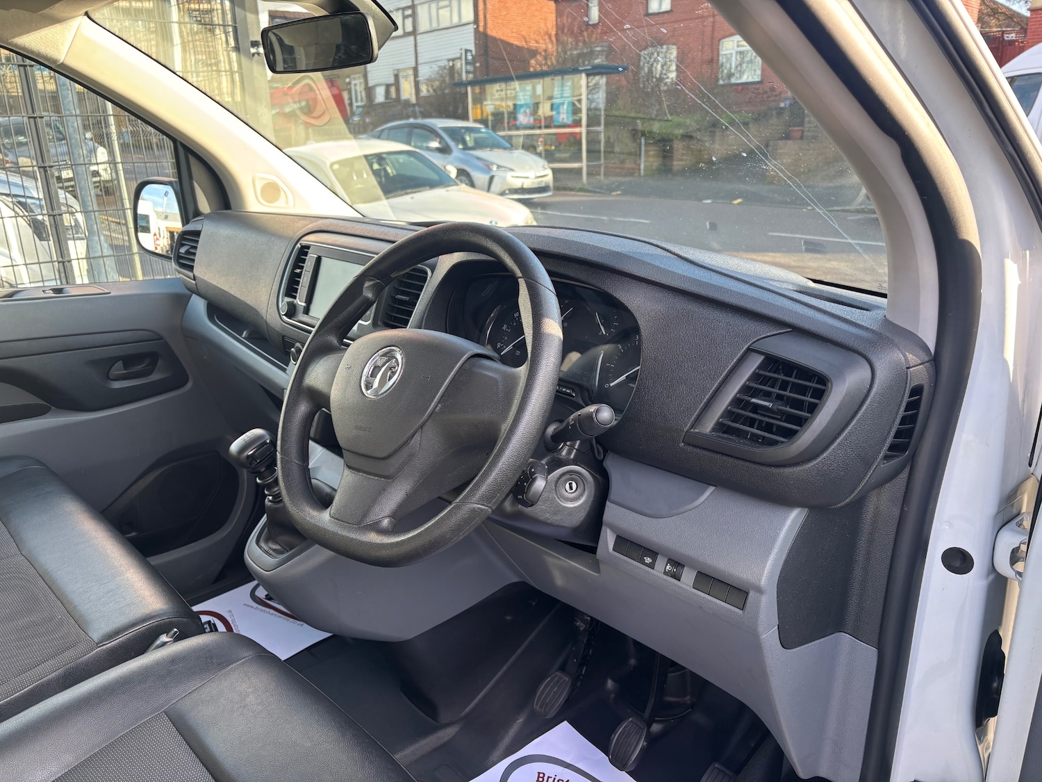 Used Vauxhall Vivaro 2020 for sale - 77339260: Photo 7