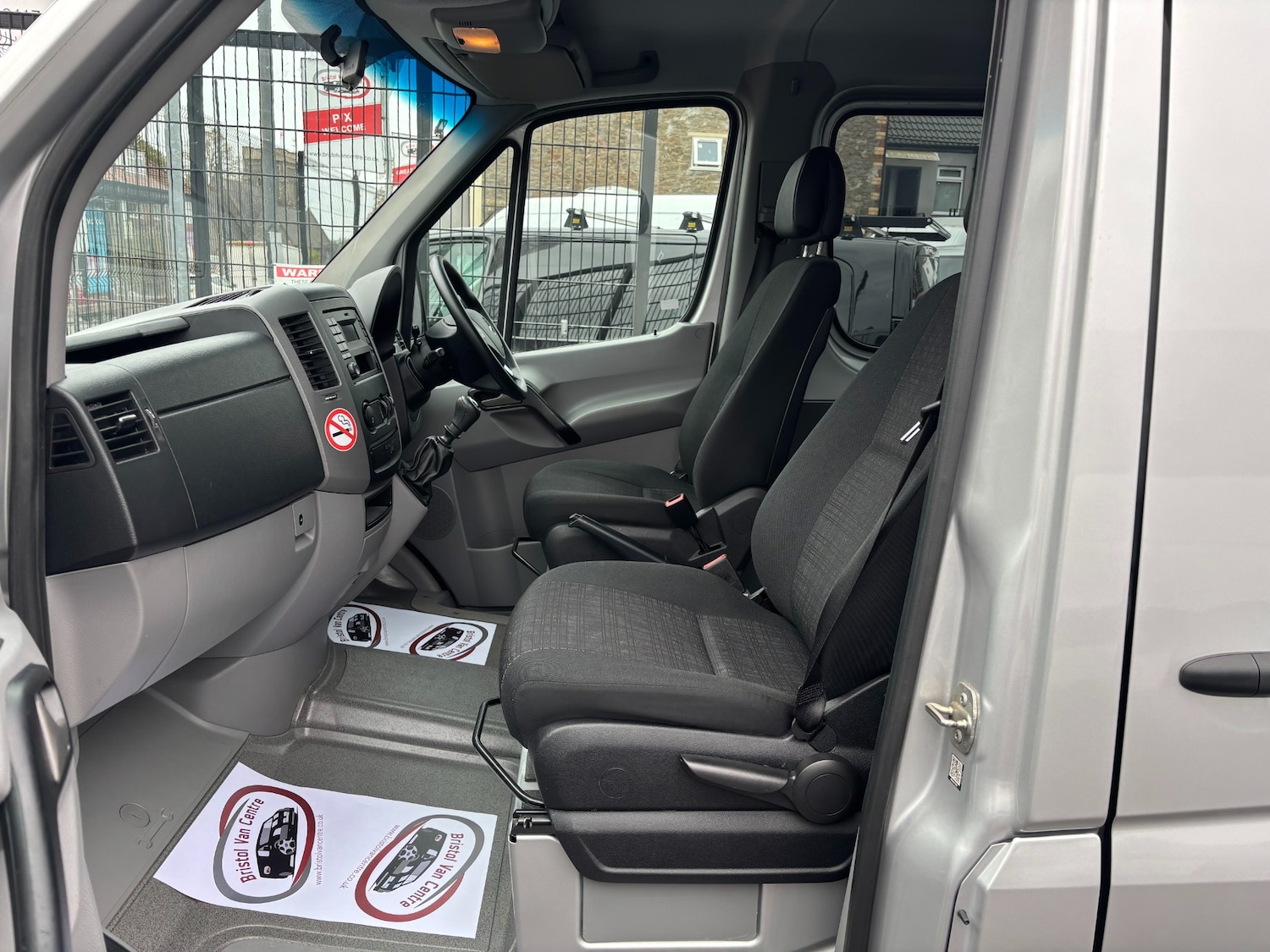 Used Mercedes-Benz Sprinter 2016 for sale - 76312331: Photo 8