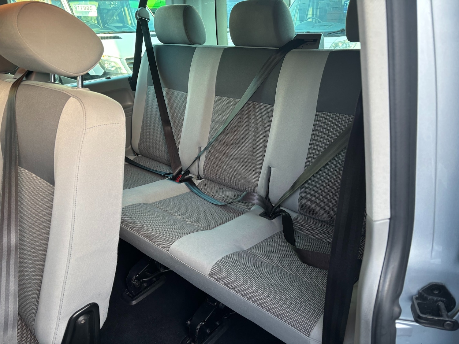 Used Volkswagen Transporter Shuttle 2012 for sale - 78216061: Photo 15