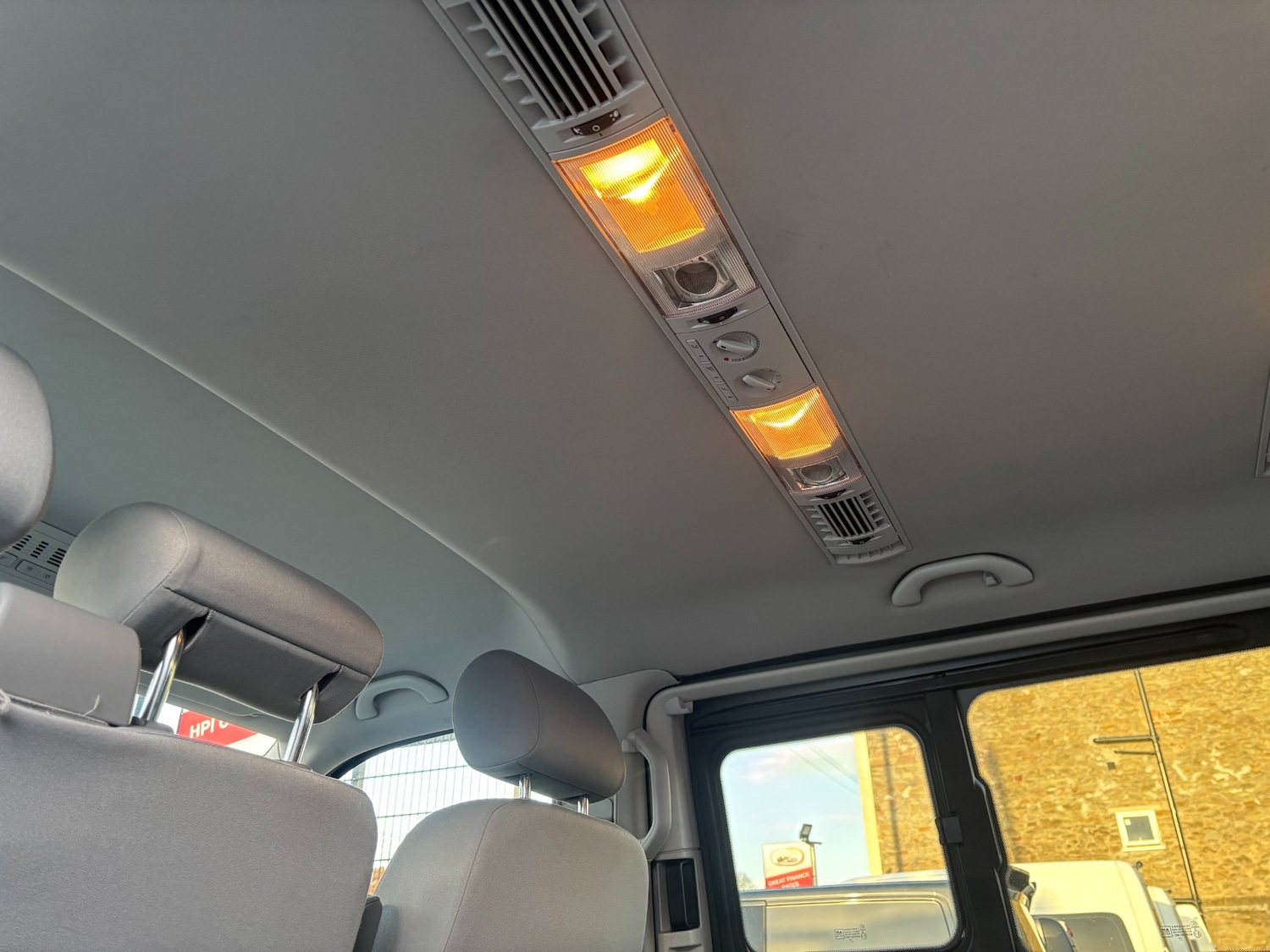 Used Volkswagen Transporter Shuttle 2012 for sale - 78216061: Photo 22