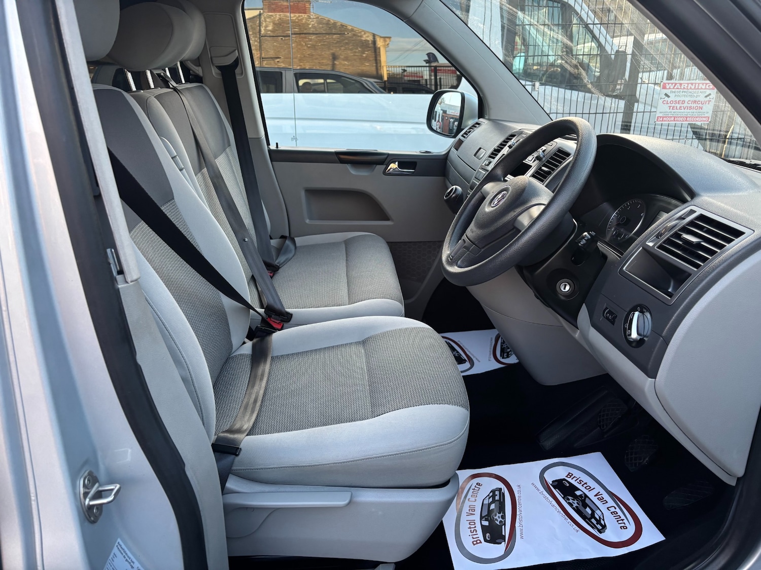 Used Volkswagen Transporter Shuttle 2012 for sale - 78216061: Photo 7