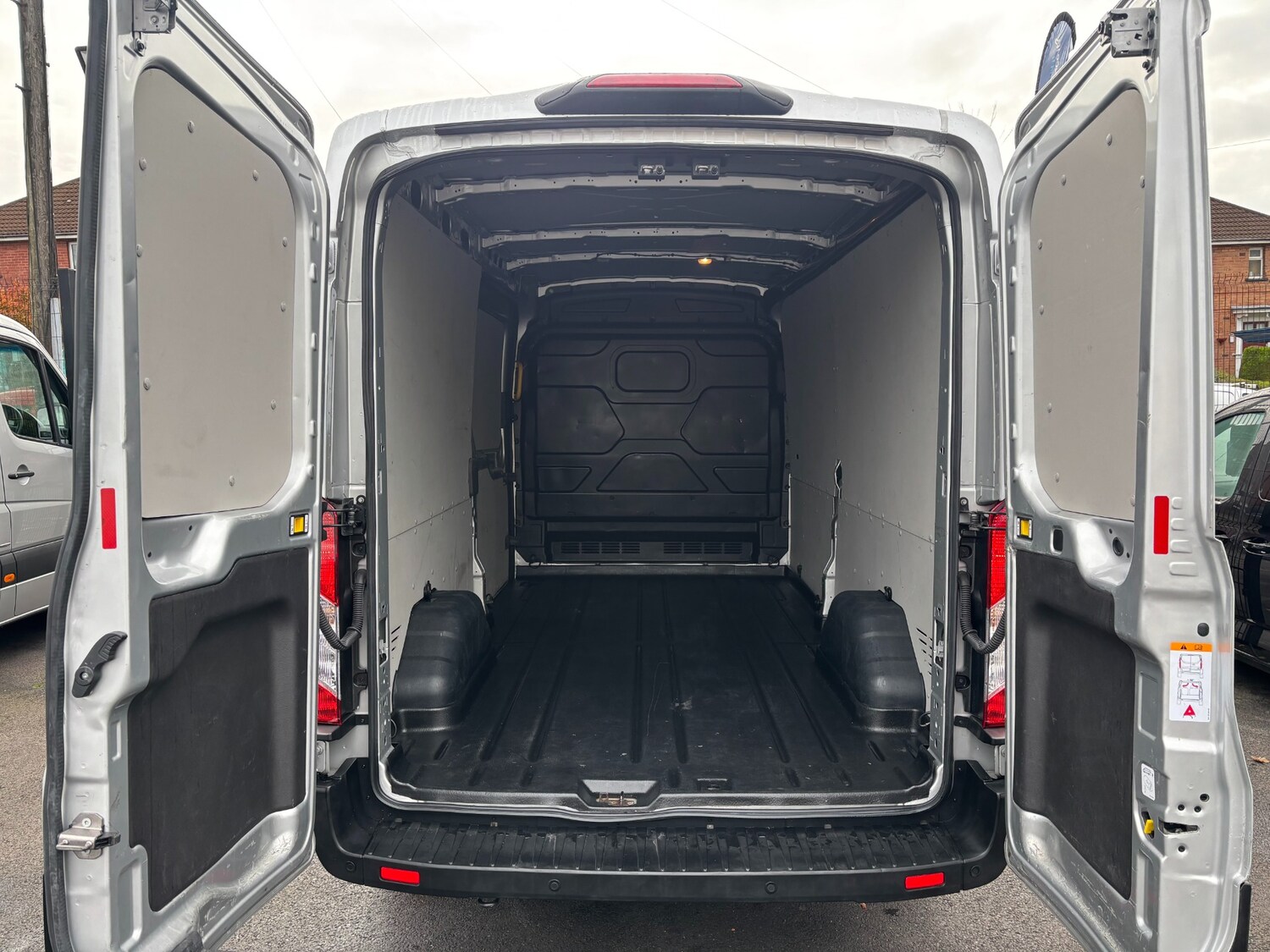 Used Ford Transit 2020 for sale - 76302491: Photo 23