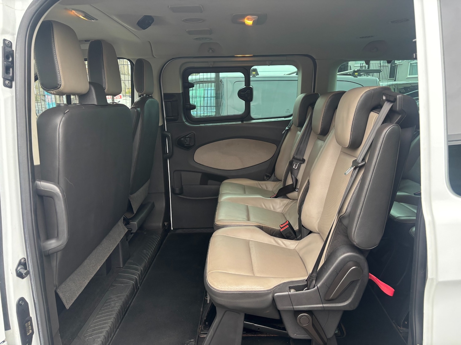Used Ford Tourneo Custom 2017 for sale - 76344717: Photo 11