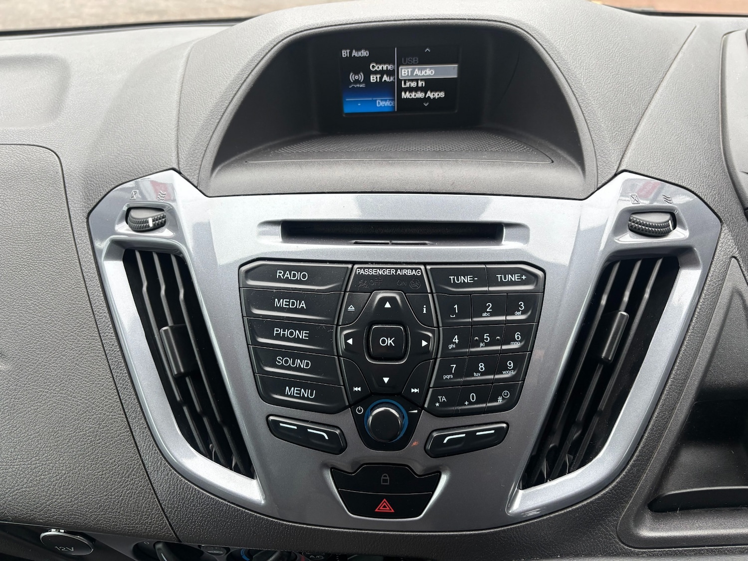 Used Ford Tourneo Custom 2017 for sale - 76344717: Photo 17