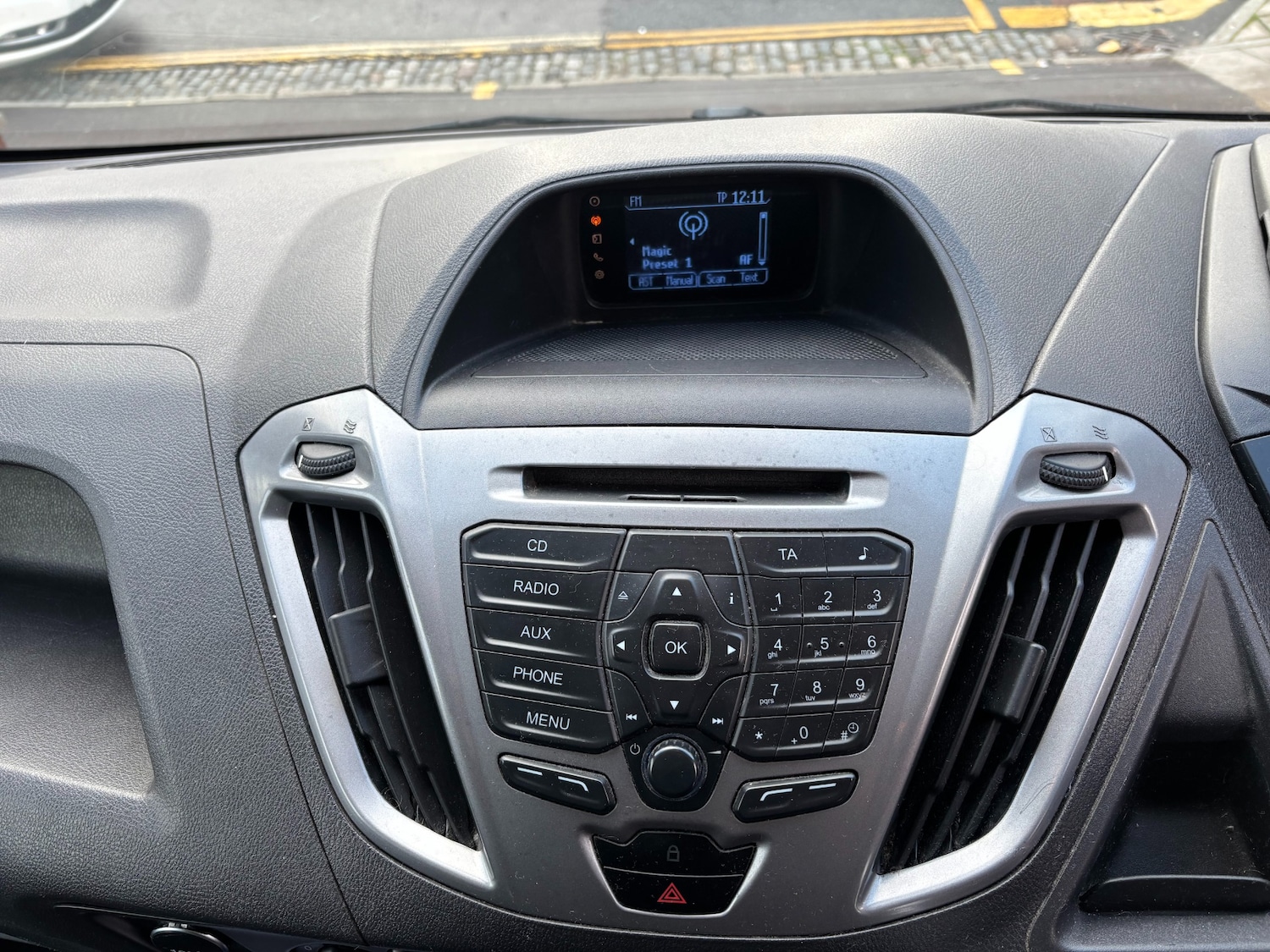 Used Ford Transit Custom 2014 for sale - 76588575: Photo 12