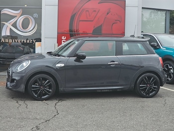 Used MINI Hatch 2019 for sale - 75616342: Photo