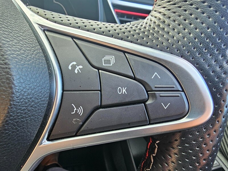 Used Renault Clio 2021 for sale - 75995445: Photo 9