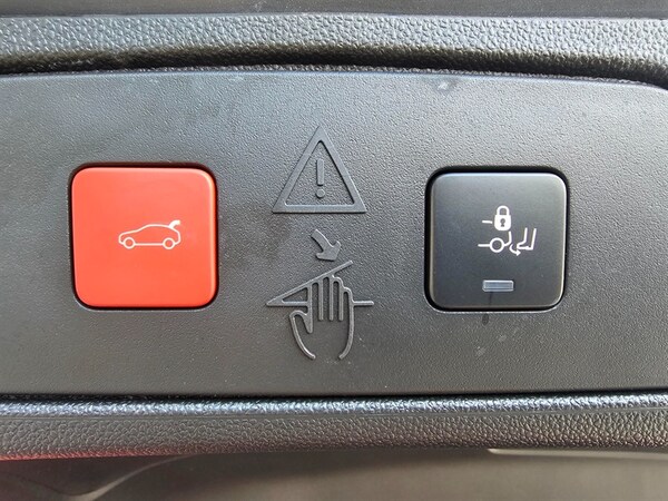 Used Vauxhall Grandland 2022 for sale - 75010472: Photo 18