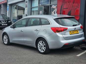 Used Kia Ceed 2017 for sale - 74830198: Photo
