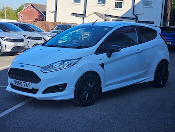 Used Ford Fiesta 2016 for sale - 78483546: Photo