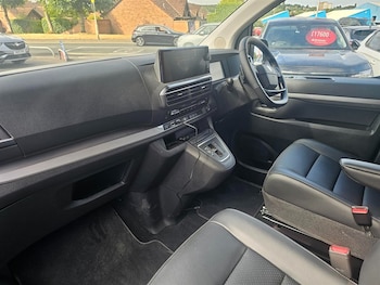 Used Peugeot e-Traveller 2025 for sale - 79283957: Photo