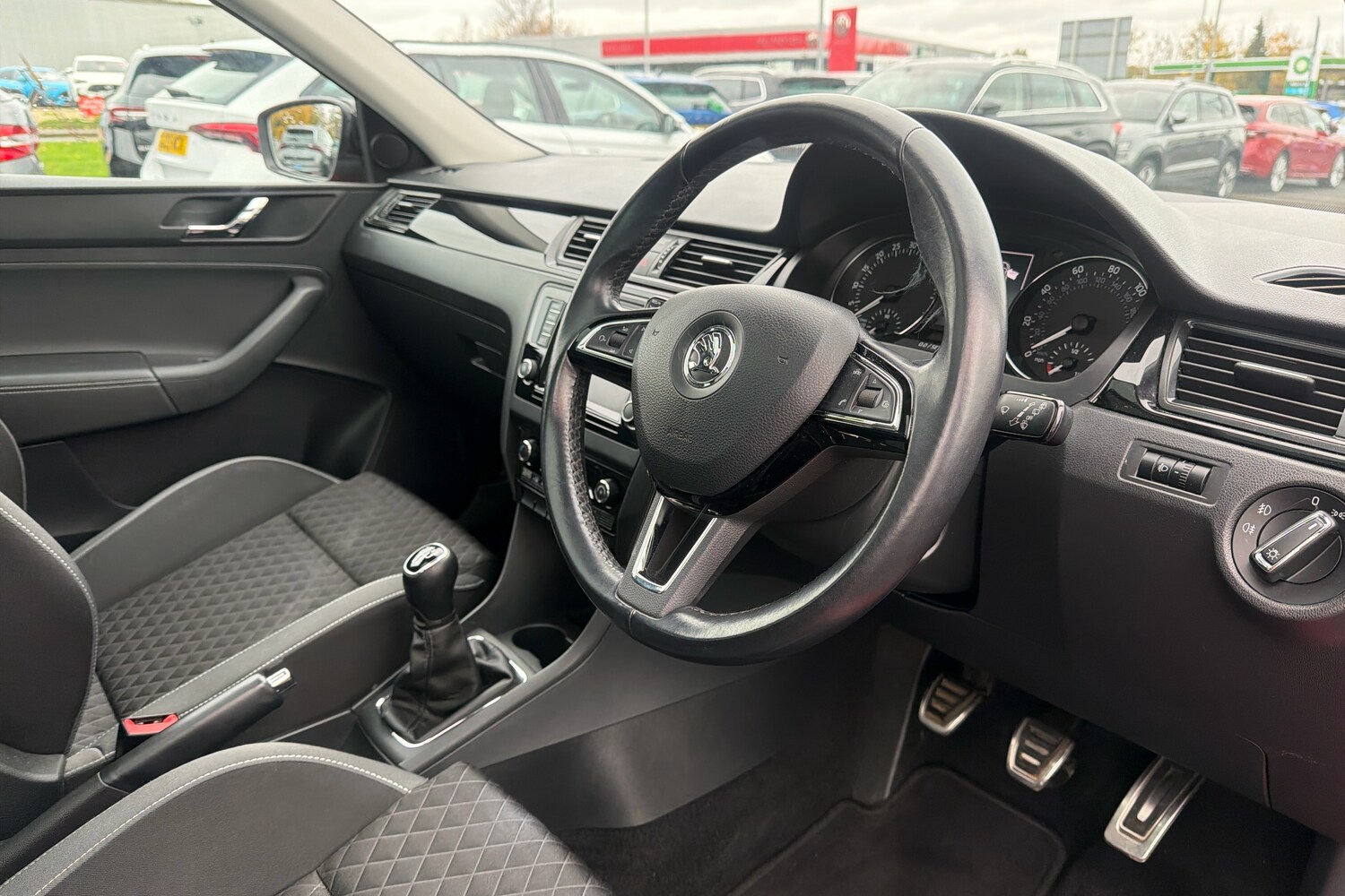 Used Skoda Rapid Spaceback 2016 for sale - 76691279: Photo 6