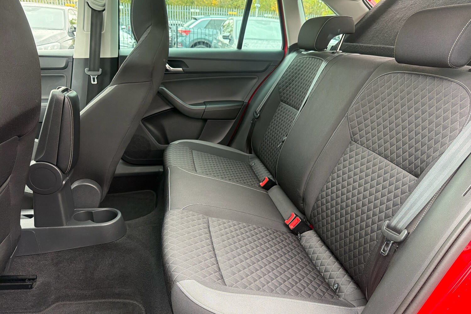 Used Skoda Rapid Spaceback 2016 for sale - 76691279: Photo 8