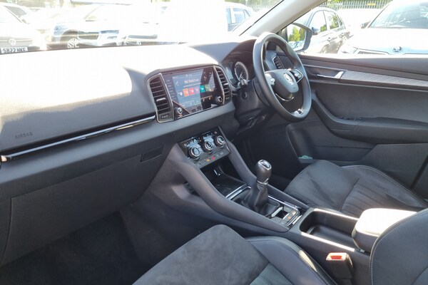 Used Skoda Karoq 2022 for sale - 76302049: Photo 2