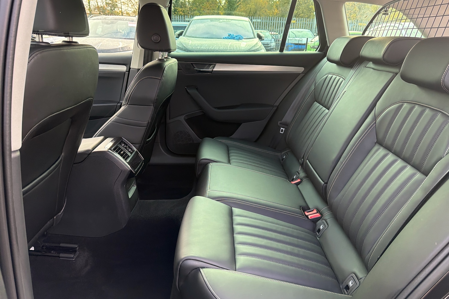 Used Skoda Superb 2022 for sale - 76675367: Photo 8