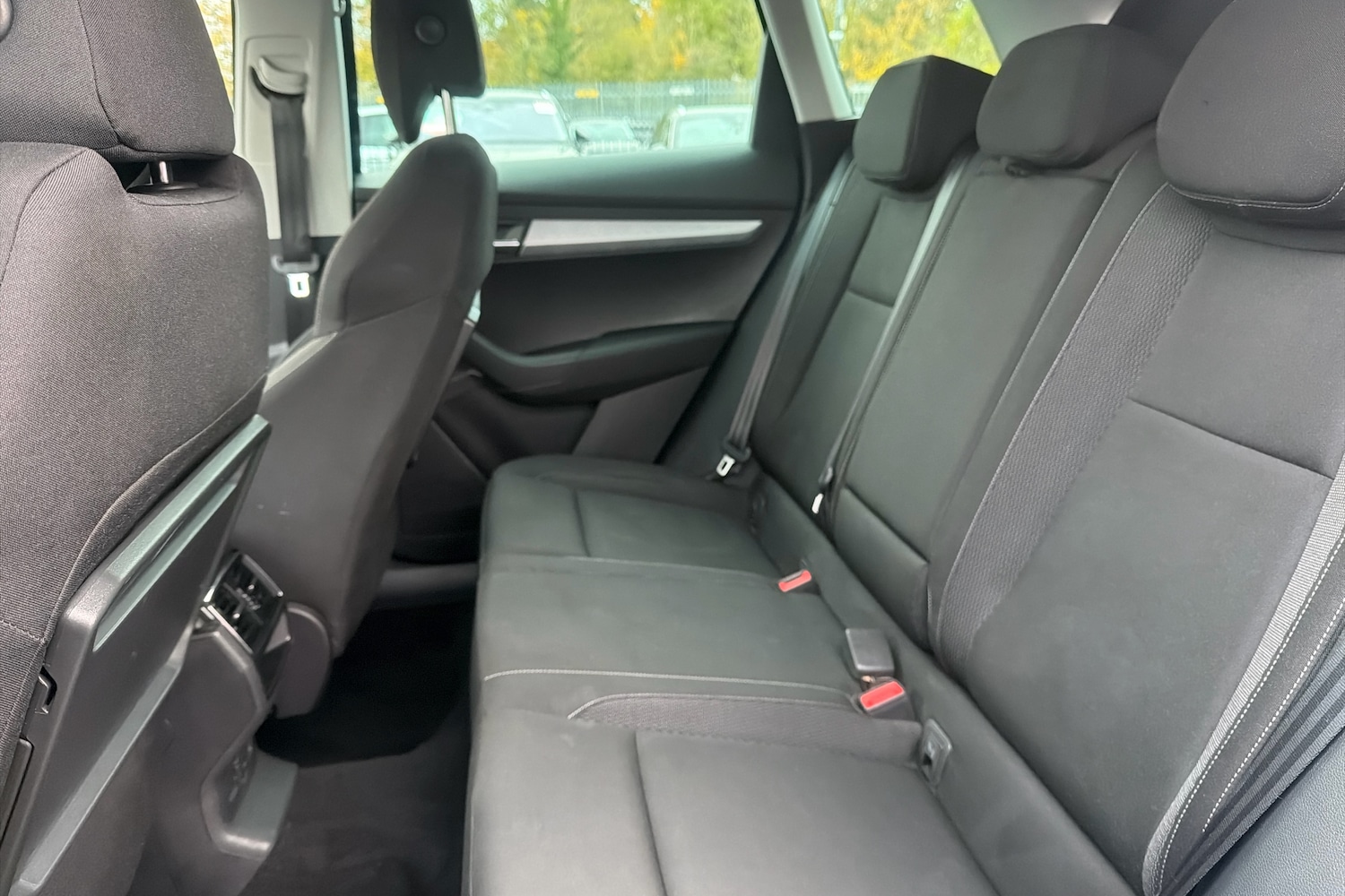 Used Skoda Karoq 2022 for sale - 76675692: Photo 8