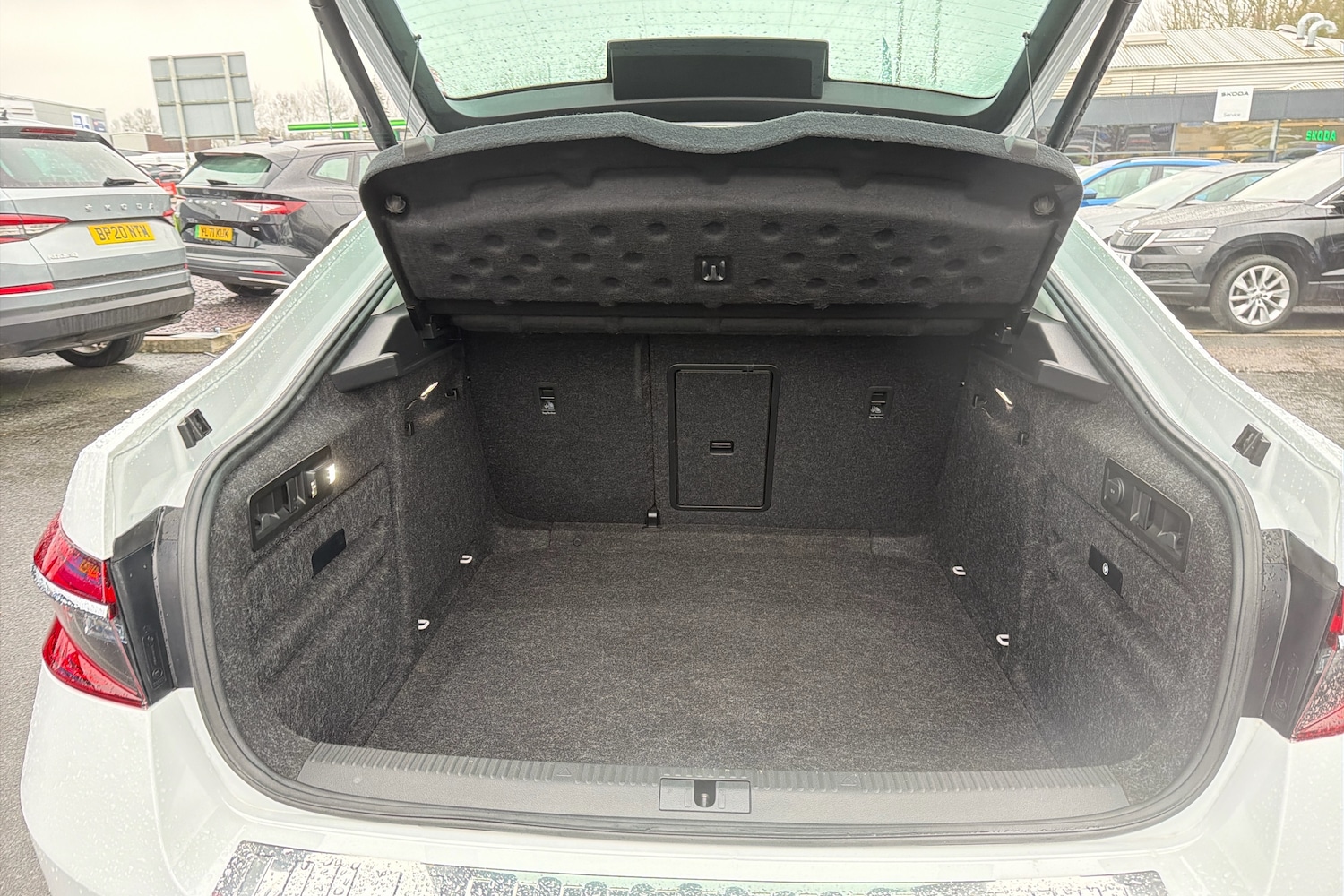 Used Skoda Superb 2019 for sale - 77552057: Photo 10