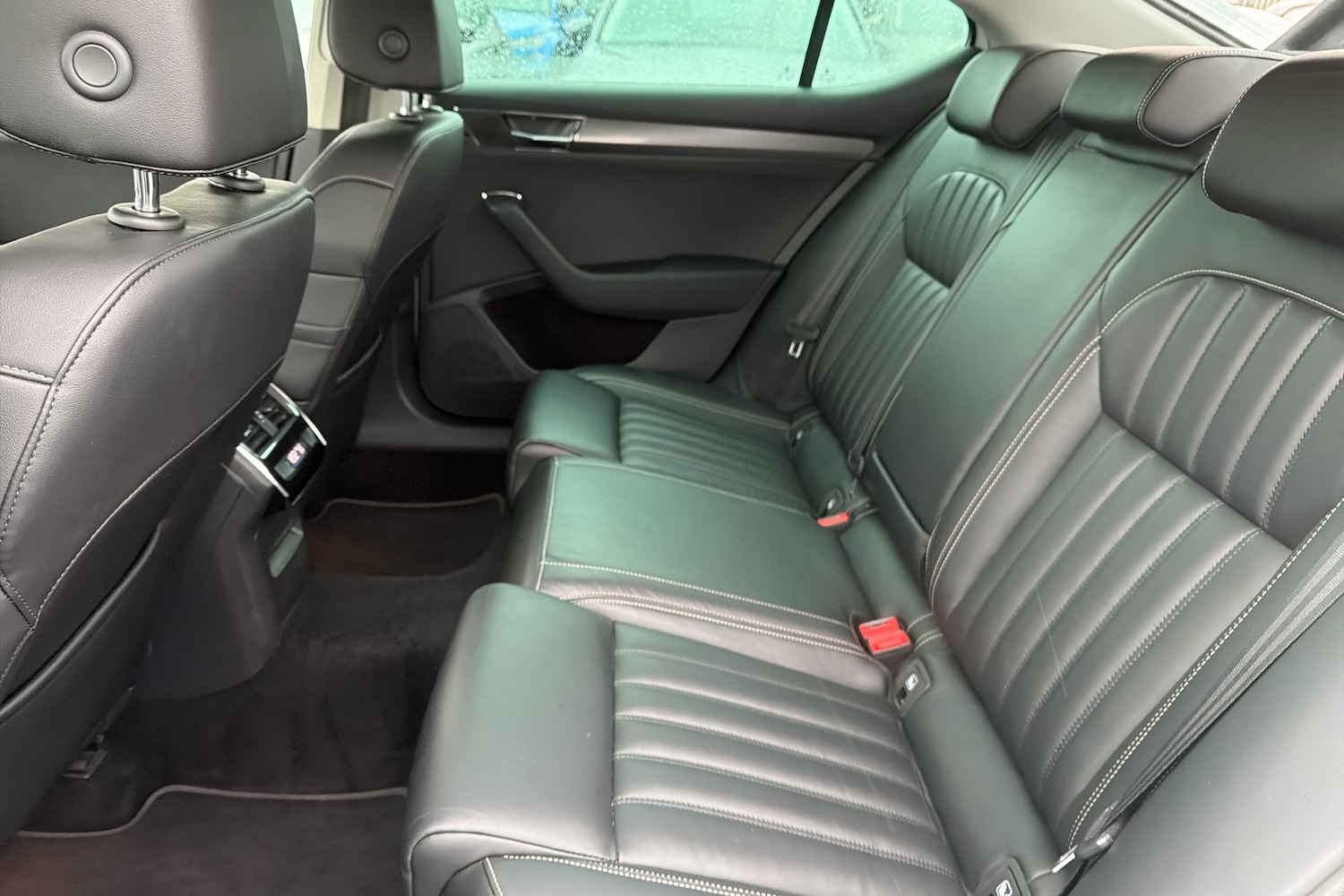 Used Skoda Superb 2019 for sale - 77552057: Photo 8