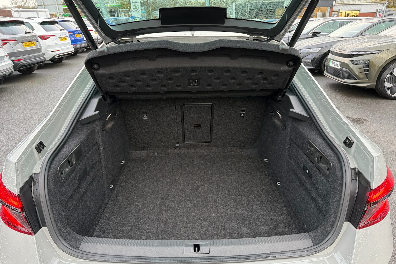 Used Skoda Superb 2023 for sale - 76676763: Photo 10