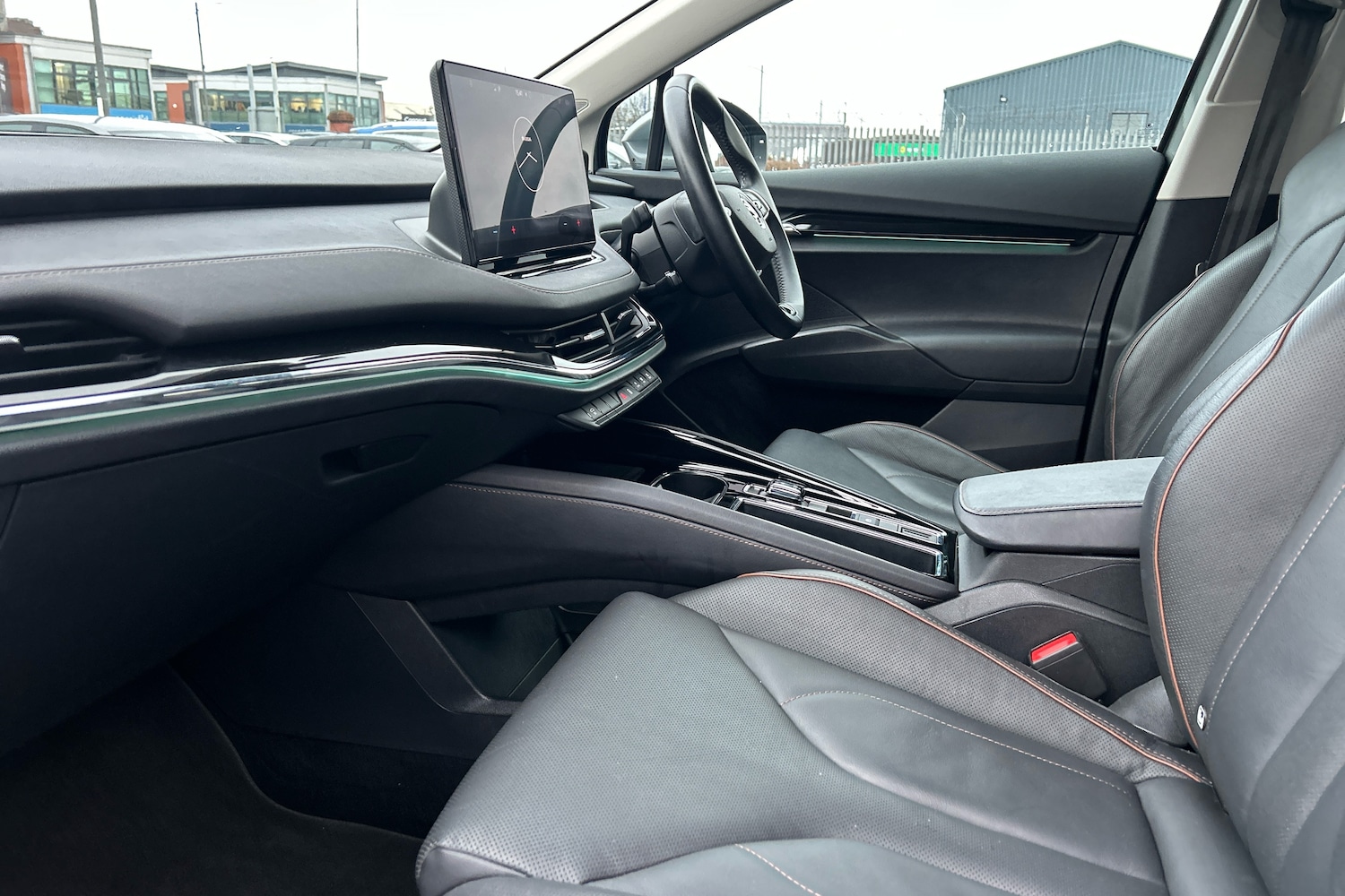 Used Skoda Enyaq 2022 for sale - 77397232: Photo 2