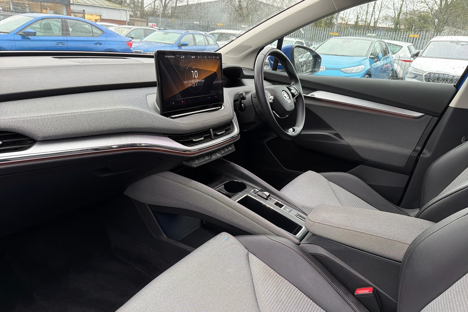 Used Skoda Enyaq 2021 for sale - 77268974: Photo 2