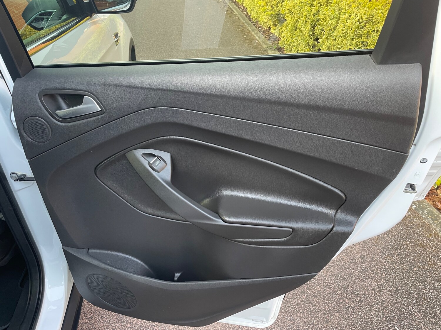 Used Ford Kuga 2015 for sale - 78077915: Photo 18