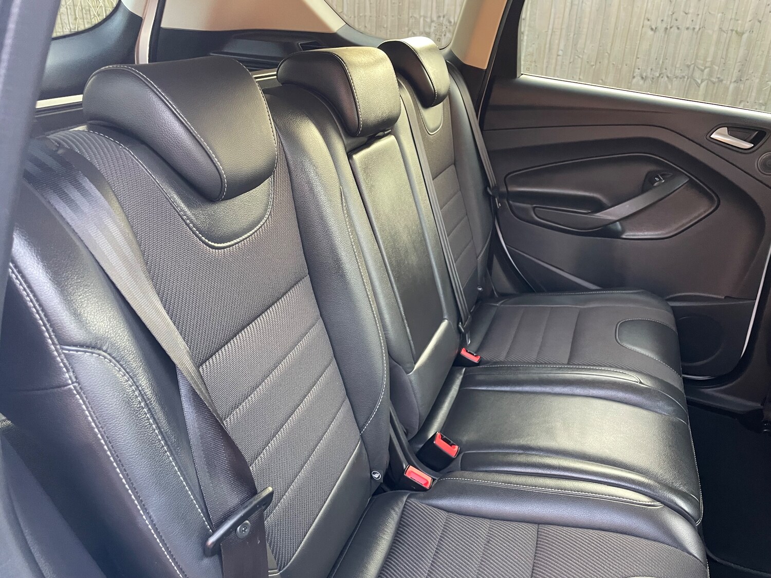 Used Ford Kuga 2015 for sale - 78077915: Photo 23