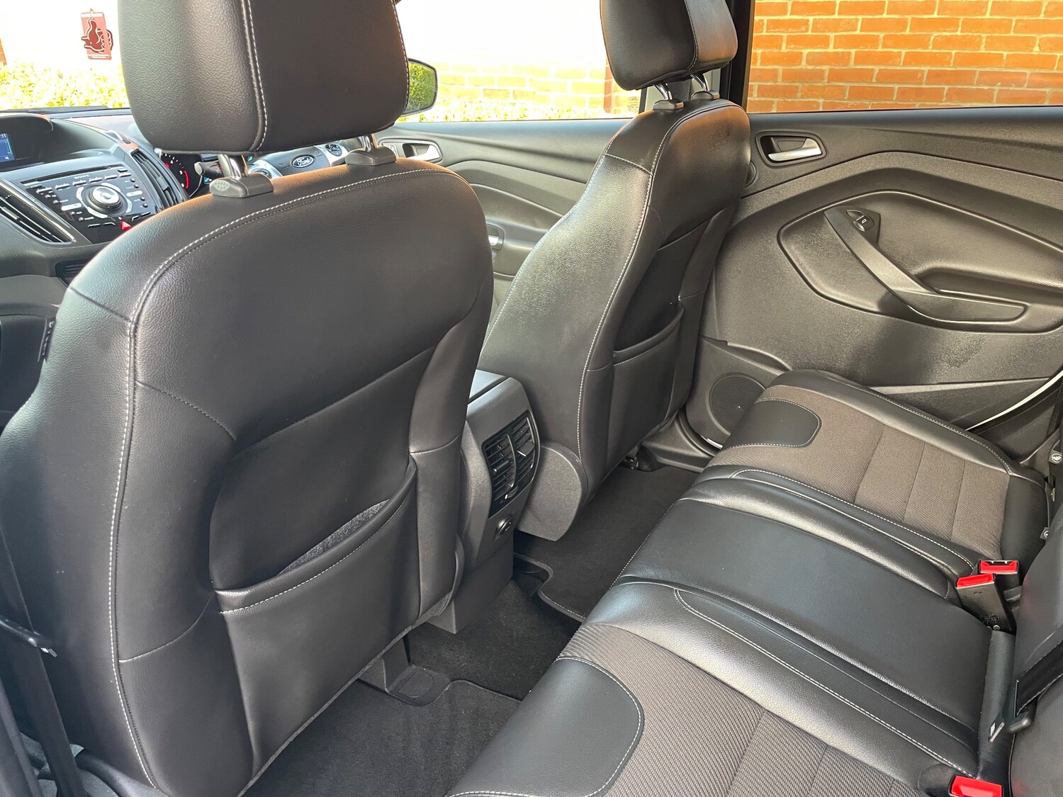 Used Ford Kuga 2015 for sale - 78077915: Photo 27