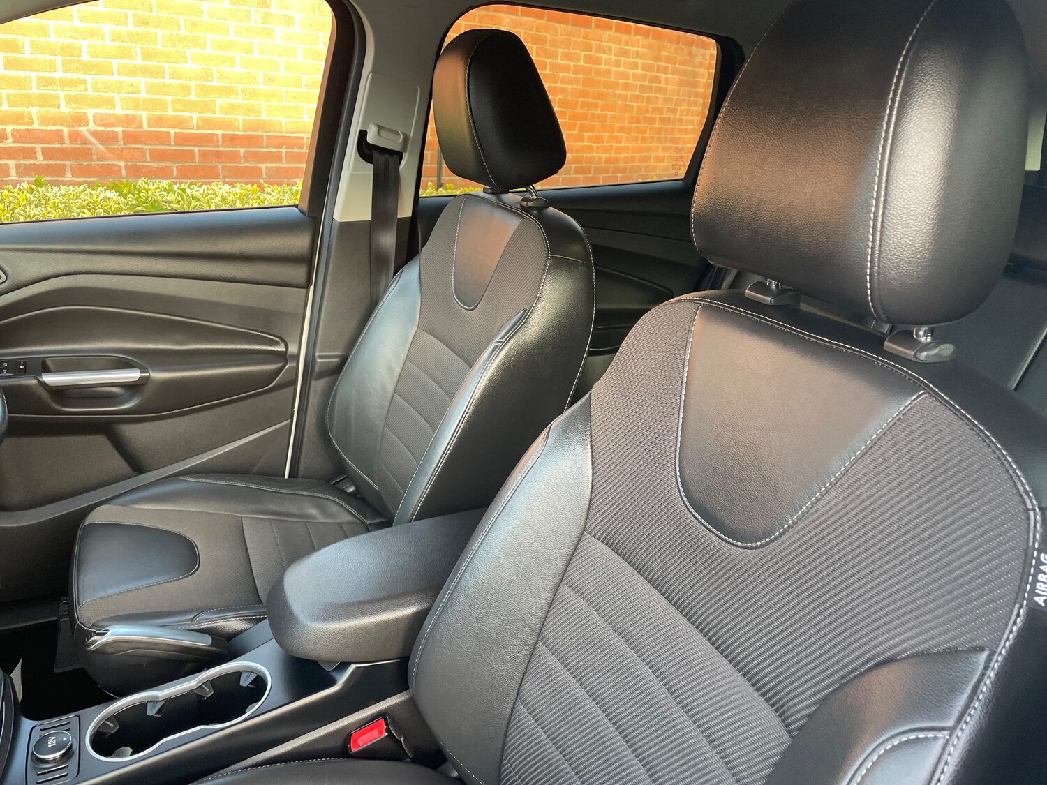 Used Ford Kuga 2015 for sale - 78077915: Photo 43