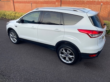 Used Ford Kuga 2015 for sale - 78077915: Photo