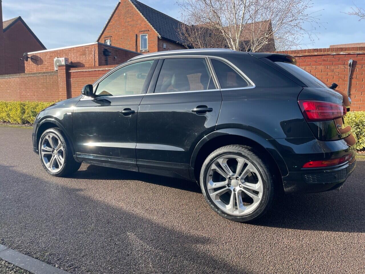Used Audi Q3 2016 for sale - 78077908: Photo 3