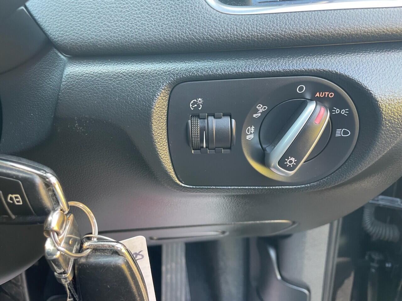 Used Audi Q3 2016 for sale - 78077908: Photo 37