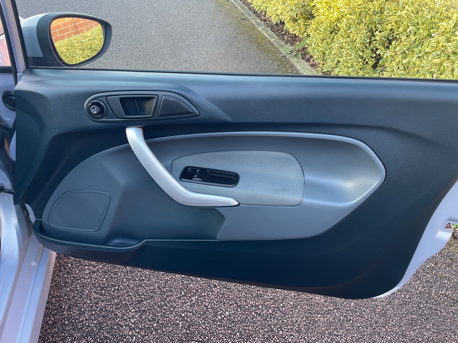 Used Ford Fiesta 2010 for sale - 78077913: Photo 23